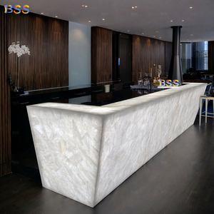 Diseño Moderno de Barra de <span class=keywords><strong>Bar</strong></span> LED Blanca, Mostrador de Restaurante de Mármol Translúcido Personalizado, Barra de <span class=keywords><strong>Bar</strong></span> Comercial de Lujo de Alta Calidad para Hotel <span class=keywords><strong>Bistro</strong></span> - Product Image 4