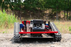 Nuovo Tagliaerba Multifunzione con Telecomando e Sterzo in Loco, Progettato per Giardini e Prati - Product Image 6