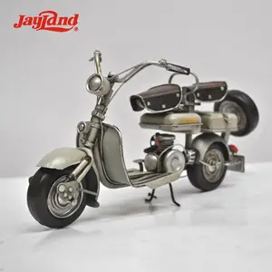 Vintage hecho a mano de arte puede ser personal pedal de la motocicleta modelo