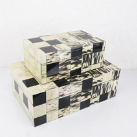 Boîte à bijoux en bois à motif à carreaux rétro, boîte à bibelots décorative de luxe moderne faite à la main en deux tailles pour la maison, l'hôtel, la salle de bain