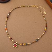 Collier pour femme en or véritable plaqué 18 carats avec pendentif en agate rouge jaune d'œuf et perles de pierres précieuses