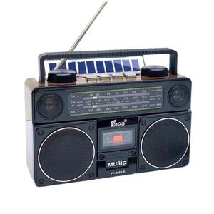 วิทยุพกพาแบบย้อนยุค รุ่น Factory Retro FM MW SW พร้อมเครื่องเล่นเทปคาสเซ็ต พลังงานแสงอาทิตย์ ระบบมือหมุน บลูทูธ 5.0 ช่องเสียบ USB และ TF สำหรับเล่นเพลง ใช้ได้ทั้งในบ้านและนอกบ้าน เหมาะสำหรับการพักผ่อน - Product Image 1