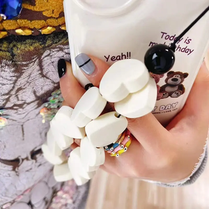 Resin Handicrafts Keychains Popular Products, Fashionable and Cute Bulk Customization Services