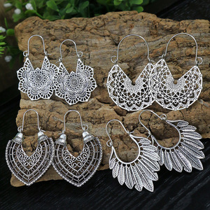 Pendientes Colgantes Bohemia para Mujer, Diseño de Hoja y Flor en Plata Antigua, Joyería de Fiesta, Aleación, Forma de U, Pendientes de Moda - Product Image 1