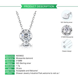 Collana in Argento Sterling 925 con Moissanite, Gioielli Semplici ed Eleganti per Donna - Product Image 2