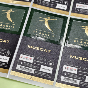 Etiquetas en rollo con estampado en lámina dorada de tamaño personalizado, resistentes al aceite, para empaques de botellas de marcas de lujo - Product Image 6