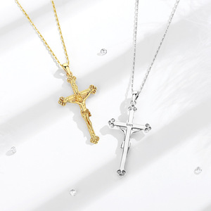 Merryshine Collana da Uomo con Croce Crocifisso della Fede in Argento 925 Placcato Oro Medaglia Amuleto Patrono Religioso di Gesù Stile Vintage - Product Image 3