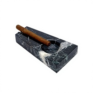 Plateau à tabac rectangulaire sur mesure, en marbre de qualité supérieure, cendrier à cigarettes par Home Arts - Product Image 1