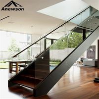 Escalier moderne en acier Anewson avec poutre en C / Escalier moderne fabriqué avec garde-corps en verre à profil en U