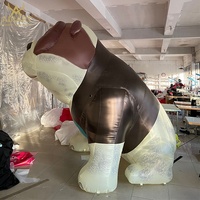 Bulldog géant gonflable décoratif pour parc. Chien gonflable pour extérieur.
