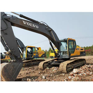 Excavatrice VOLVO EC290 d'occasion robuste et économique pour l'excavation de carrières, la construction de ponts et le renforcement de barrages - Product Image 2
