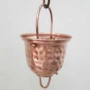 Chaîne de pluie décorative en cuivre pour gouttière, avec coupelles de récupération d'eau pour jardin, patio et extérieur de la maison - Product Image 1