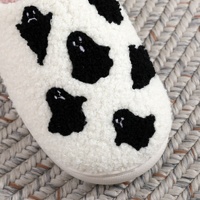 Sepatu Rumah Anti-Slip Tahan Lama untuk Pria Wanita Pasangan, Berbahan Plush Hangat Musim Dingin dengan Lapisan Bulu Buatan, Desain Kartun Hantu Halloween Terbaru