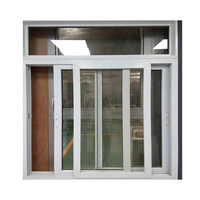 Fenêtre coulissante verticale en PVC-U au design moderne pour salon, idéale pour rideaux suspendus et usage hôtelier