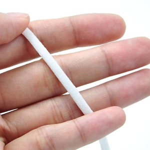 Proveedor de China Nylon Spandex <span class=keywords><strong>Cord</strong></span>ón elástico plano 3mm 4mm 5mm Revestimiento blanco <span class=keywords><strong>Ear</strong></span> <span class=keywords><strong>Loop</strong></span> Facemask Earloop para zapatos - Product Image 6
