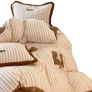 ชุดผ้าห่มนวมลายการ์ตูน ดูโอ ซี อ้าย เม่ย เหมียน คัง 4 ชิ้น ผ้าฟลีซเนื้อนุ่ม ลายทาง สำหรับฤดูใบไม้ร่วงและฤดูหนาว ใช้ในบ้าน แบบผ้าปูที่นอน - Product Image 5