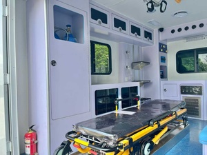Véhicule de secours d'urgence 4x2 4x4, ambulance de transport hospitalier, ambulance à transmission intégrale la plus vendue, prix d'usine - Product Image 4