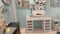 Meubles de maquillage avec 13 tiroirs, table de toilette en bois creux, meuble de chambre à coucher avec miroir, 1 pièce