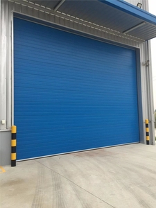 Vente en gros OEM <span class=keywords><strong>Porte</strong></span> de <span class=keywords><strong>garage</strong></span> coupe-feu <span class=keywords><strong>Porte</strong></span> élévatrice industrielle Perspective standard <span class=keywords><strong>Porte</strong></span> basculante à grande vitesse <span class=keywords><strong>Porte</strong></span> <span class=keywords><strong>sectionnelle</strong></span> industrielle - Product Image 6