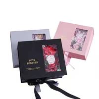 Vente chaude Éternelle Rose Fleurs Artificielles Recyclable En Forme De Coeur Plantes Préservées Ornements Saint Valentin Boîte Cadeau