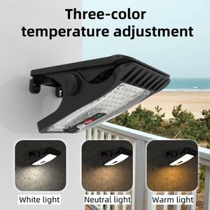 Lampada Solare da Parete Impermeabile LED per Esterni con Sensore <span class=keywords><strong>di</strong></span> Ricarica a Batteria per Giardino, Strada, Vialetto, Facile da Fissare - Product Image 1