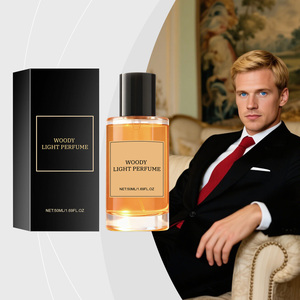 Perfume Masculino Elegante de Cedro, Aroma Fresco y Natural de Larga Duración, Fragancia Delicada en Capas, Colonia Portátil de 50 ml para Uso Diario - Product Image 2