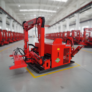 Podadora de setos hidráulica de doble brazo montada en camión industrial - Equipo de gestión de vegetación para mantenimiento de autopistas y carreteras - Product Image 1