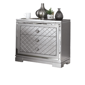 DB Furniture Nightstand Mesita de noche Cajón de joyería oculto Chrome Square Knob Cargador USB Acabado plateado para apartamento Dormitorio - Product Image 2