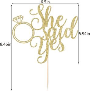 1 Pieza Decoración para Pastel con la Frase "Él pregunta, ella dice sí" - Divertida para Bodas, Compromisos, Despedidas de Soltera, Decoración para Fiestas (Dorado) - Product Image 2