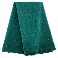 Tissu en dentelle de coton brodé et perlé, écologique, personnalisé, à bas prix, pour vêtements - Vente en gros