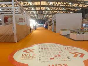 <span class=keywords><strong>Tapis</strong></span> et moquettes rouges en gros pour hôtels, salons, bureaux, voitures et extérieurs – Idéal pour les expositions - Product Image 4