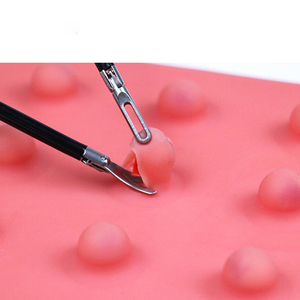 Fitin Tapis d'entraînement en silicone à forte demande pour la simulation laparoscopique et la pratique des sutures, destiné à la formation en compétences chirurgicales laparoscopiques - Product Image 5