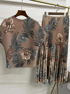 Miyake Women's High Quality Casual <strong>Stretch</strong> Fabric Two-Piece Set A-Line <strong>Skirt</strong> Pleated Printed Long Top Floral Matching Design - Product Image 4