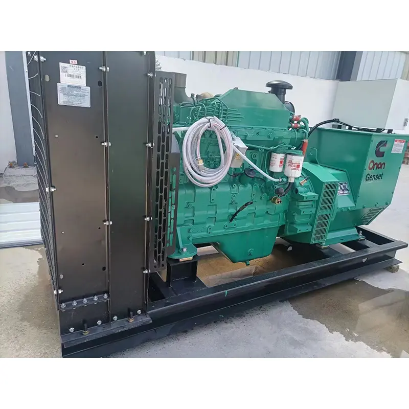 เครื่องกำเนิดไฟฟ้าดีเซลแบบเงียบเครื่องกำเนิดดีเซล10000kw Cummins 250 kVA เครื่องกำเนิดไฟฟ้าดีเซลแบบเงียบ AC สามเฟส