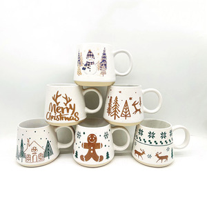 Tasse à café en <span class=keywords><strong>céramique</strong></span> trempée glaçure bicolore imprimée de logo personnalisé avec décalcomanie colorée de vacances sérigraphie poignée <span class=keywords><strong>engobe</strong></span> coffret cadeau parfait - Product Image 4