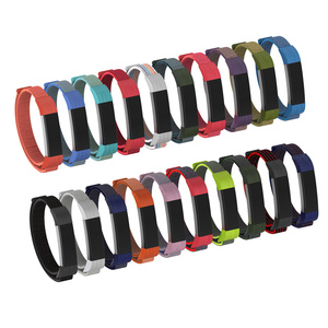 Fitbit Alta/Ace 用専用ブラッシュド コネクタ + ナイロン ループ ウォッチ バンド - マルチカラー、ソフト、通気性、快適 - Product Image 2