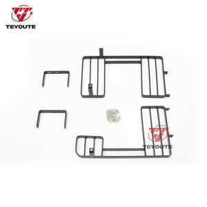 Couverture de phare antibrouillard en acier inoxydable pour Land Rover Defender 1990-2016 - Product Image 1