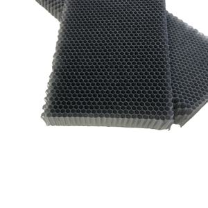 <span class=keywords><strong>Panneau</strong></span> en nid d'abeille en polycarbonate <span class=keywords><strong>transparent</strong></span> pour applications de plafond acoustique décoratif - Product Image 6