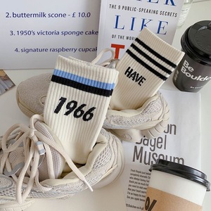 Women's Mid-Calf Slouch Socks Solid Color Breathable Polyester Fiber Sweat-Wicking Friction-Resistant Autumn Winter Casual Socks - Product Image 2