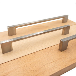 Poignée en acier Taiwan - Product Image 1