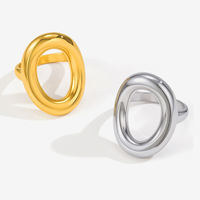 Cincin J&D Jewelry Lapisan Emas 18K dari Baja Anti Karat, Minimalis, Berongga, Bentuk O, Permukaan Halus, Tahan Air, Perhiasan Jari untuk Wanita