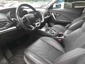 Jetour X70 1.5T DCT SUV Usado de 2019 – SUV Chino Mediano y Espacioso, Techo Panorámico para Exportación - Product Image 6