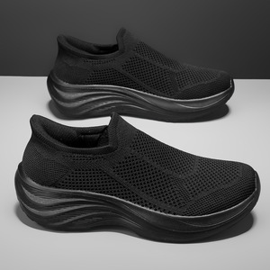 Lightweight Breathable Mesh Slip-On Walking Shoes Round Toe <b>EVA</b> Midsole Rubber Outsole All Seasons Casual Sneakers - Product Image 5