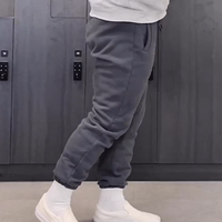 Pantalon de sport de luxe Coupe régulière Pré-rétréci Coton Poignets effilés Taille à cordon de serrage Poches latérales Bas de sport pour homme