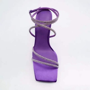 Scarpe da donna tacchi stringati sandali Sexy con strass a spillo Private Label Ladies <span class=keywords><strong>8</strong></span> <span class=keywords><strong>CM</strong></span> sandali in PU sandali con <span class=keywords><strong>tacco</strong></span> per le donne - Product Image 4