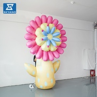Modèle de fleur gonflable sur pied personnalisé pour la décoration gonflable d'événements scéniques extérieurs