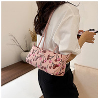 Nieuwe aankomst Fruit Cherry schoudertas Sweet Bow onderarmtas met tascharme Dames luxe mode handtas Damesmodetas