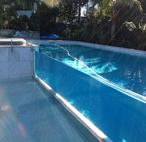 Vente en gros de verre feuilleté trempé coloré gris teinté transparent de 12 mm 15 mm pour clôture de piscine, décoration industrielle - Product Image 3