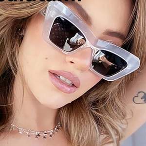 Gafas de Sol Cuadradas Retro de Moda 2022, Montura Grande, Protección UV400, Color Naranja, Estilo Ojo de Gato para Mujer - Product Image 2