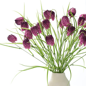 Fleur artificielle faite à la main, moderne, de forme spéciale, en soie, type <span class=keywords><strong>Barnum</strong></span>, couleurs blanc et vert, fraîche, design à 3 branches, pour mariage et décoration intérieure - Product Image 1